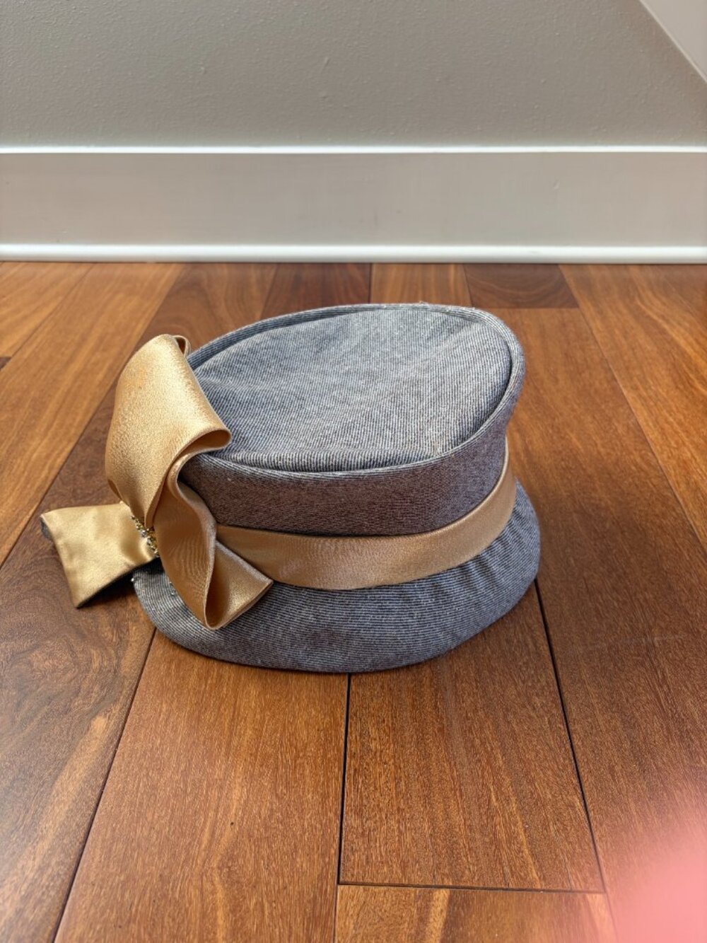 Ms. Divine vintage wool cloche hat with gold flecks while featuring a prominent - Picture 3 of 5